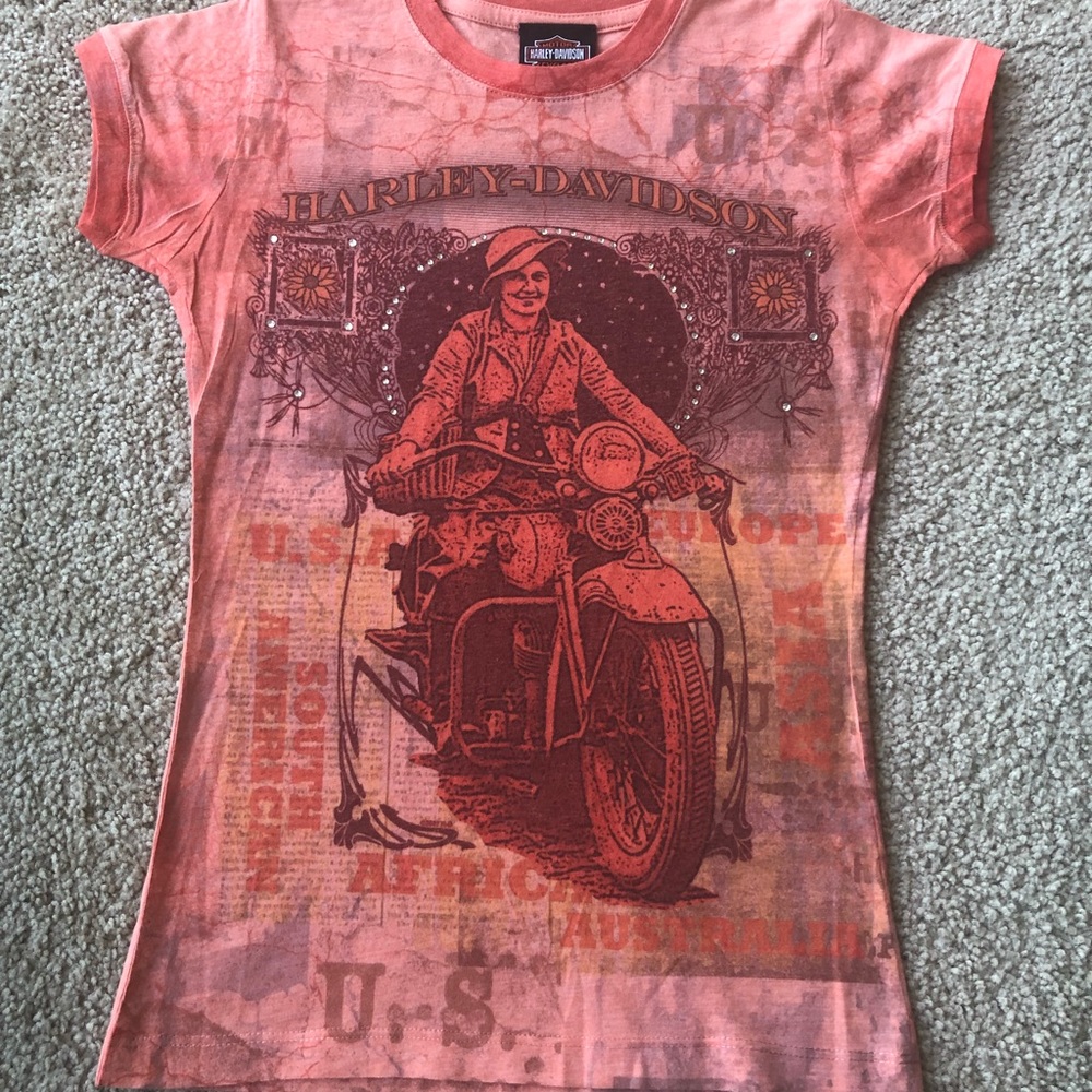 🔥Women’s Harley Davidson T-Shirt - SMALL🔥
